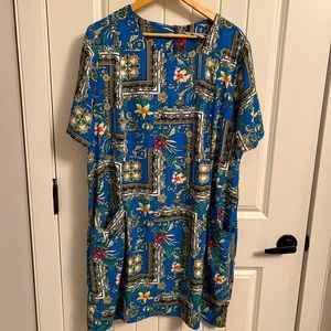 Beautiful dress by Yumi